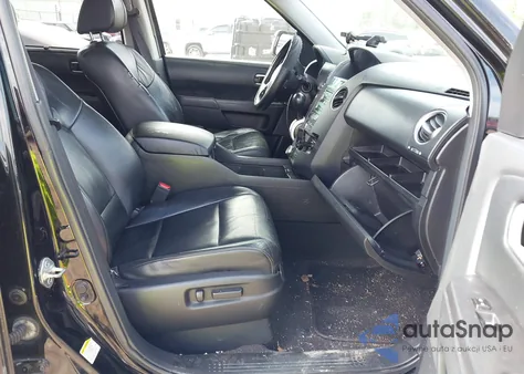 2009 Honda Pilot Touring из США, поврежденный, VIN 5FNYF488X9B051071